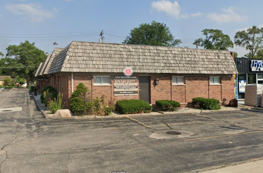 Exterior photo of Fredal Family Dentistry building in Utica MI
